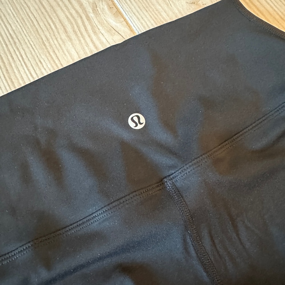 Lululemon Black High-Rise Athletic Leggings – Size 2 – NWT - Picture 2 of 4